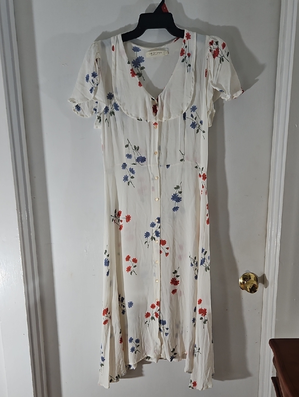 Christy Dawn White Floral Button-Front Midi Dress with Ruffle Collar - Picture 3 of 7